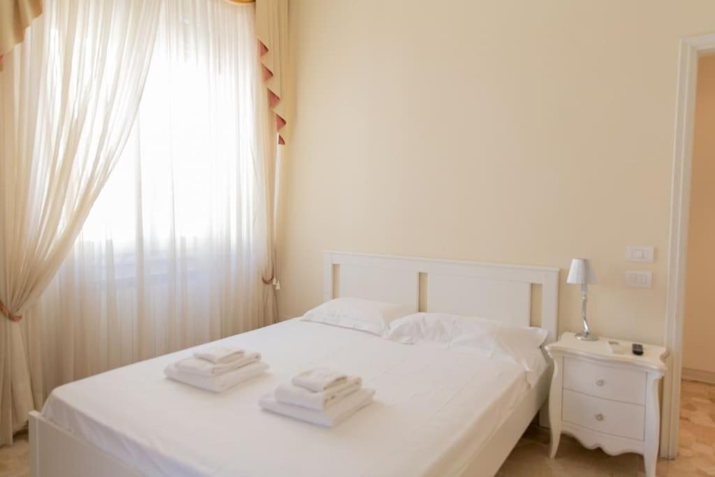 Classic 1Br Outside Ztl & 10 Min From Center Florenţa Exterior foto